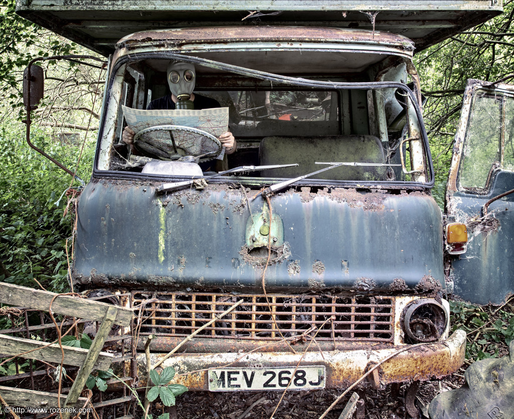 2014.07.26 - Car Graveyard in Hevingham - HDR-11
